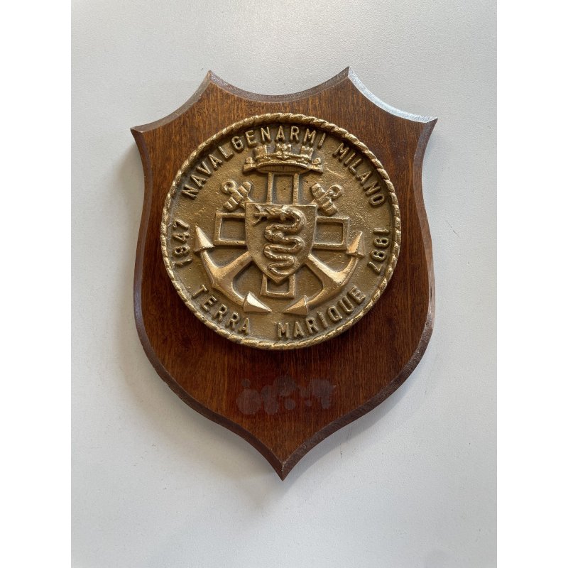 CREST commemorativo in LEGNO e METALLO Navalgenarmi Milano 1947-1997