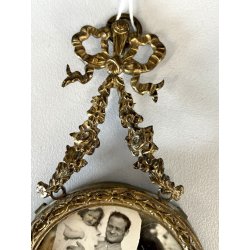 ANTICA piccola CORNICE LIBERTY francese PORTA FOTO bronzo dorato MEDAGLIONE