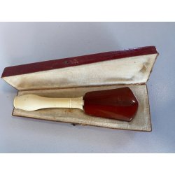 BOCCHINO PER SIGARETTA VINTAGE AMBRA SCHIUMA DECORO SCOLPITO PIUME CUSTODIA '900