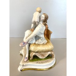 STATUINA FIGURA PORCELLANA CAPODIMONTE Radaelli MATERNITà SCENA FAMILIARE '70/80