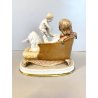 STATUINA FIGURA PORCELLANA CAPODIMONTE Radaelli MATERNITà SCENA FAMILIARE '70/80