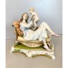 STATUINA FIGURA PORCELLANA CAPODIMONTE Radaelli MATERNITà SCENA FAMILIARE '70/80