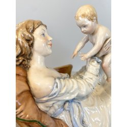 STATUINA FIGURA PORCELLANA CAPODIMONTE Radaelli MATERNITà SCENA FAMILIARE '70/80