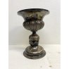 VASO COPPA FIORIERA CENTROTAVOLA METALLO ARGENTATO DECORO SBALZO BACELLATO H26cm