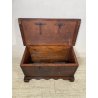 ANTICA PICCOLA CASSAPANCA FORZIERE DOPPIA SERRATURA legno NOCE 97 cm epoca 1700