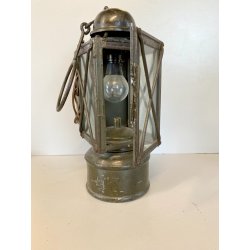 ANTICA LANTERNA MILITARE TEDESCA  WW2 METALLO ELETTRIFICATA LAMPADA VINTAGE
