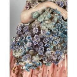 FIGURA STATUINA PORCELLANA F. Fabris DIPINTA POLICROMIA DAMA con BOUQUET FIORI