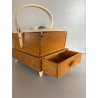 CESTINO DA CUCITO GIOCATTOLO Sarzi VINTAGE IN LEGNO E PLASTICA PORTA LAVORO '60