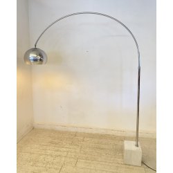 LAMPADA TERRA AD ARCO PIANTANA DESIGN ANNI 70 METALLO CROMATO MARMO FLOOR LAMP