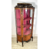 ANTICA VETRINA CRISTALLIERA LEGNO BRONZO INTARSIO ANTA STOFFA ROSSA EPOCA '900