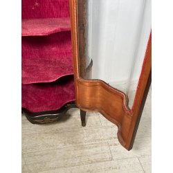 ANTICA VETRINA CRISTALLIERA LEGNO BRONZO INTARSIO ANTA STOFFA ROSSA EPOCA '900
