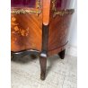 ANTICA VETRINA CRISTALLIERA LEGNO BRONZO INTARSIO ANTA STOFFA ROSSA EPOCA '900