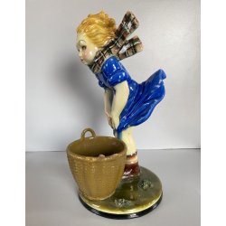 SCULTURA CERAMICA SMALTO POLICROMO COLAGGIO BIMBA COLPO DI VENTO ART DECò