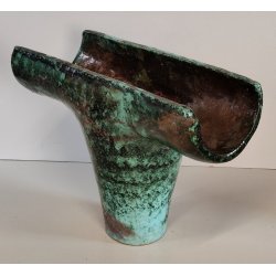 VASO a T BRUTALISTA Ceramica Raku EPOCA 900 Smalto Effetto Metallo VERDE RAME