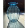 VASO VETRO Murano STILE Vittorio Zecchin AZZURRO COSTOLATO BOCCA ONDULATA 27cm/h