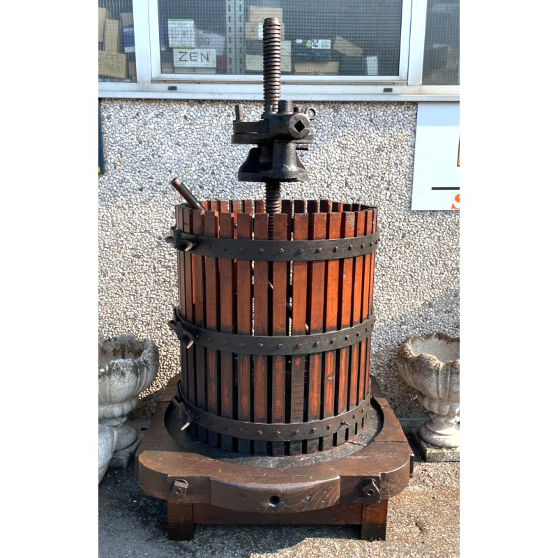 ANTICO TORCHIO MANUALE PER UVA BOTTIGLIA VINO LEGNO FERRO BATTUTO 1900 PRESSA