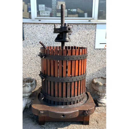 ANTICO TORCHIO MANUALE PER UVA BOTTIGLIA VINO LEGNO FERRO BATTUTO 1900 PRESSA