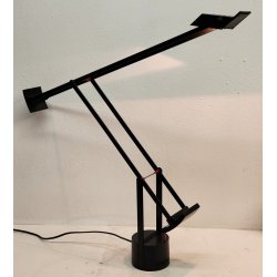 LAMPADA DA TAVOLO Artemide Milano MOD. Tizio Richard Sapper DESK LAMP anni 80