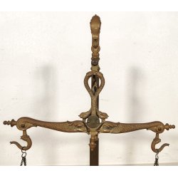 ANTICA BILANCIA VITTORIANA 2 PIATTI epoca 800 BRONZO DECORO DELFINI 8 PESI LIBRA