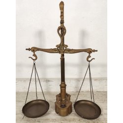 ANTICA BILANCIA VITTORIANA 2 PIATTI epoca 800 BRONZO DECORO DELFINI 8 PESI LIBRA