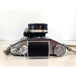 FOTOCAMERA EXAKTA Ihagee Dresden Varex IIa OBIETTIVO Zeiss Jena T 1:2,8 - 50 mm
