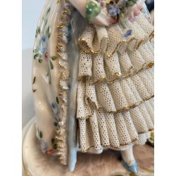 FIGURA STATUINA PORCELLANA Capodimonte FIORAIA PIZZO COLLEZIONE VINTAGE MANCANZE