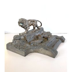 CALAMAIO BRONZO SCULTURA FIGURA ALLEGORICA FEMMINILE LEONE INIZIO XX sec 31cm/L