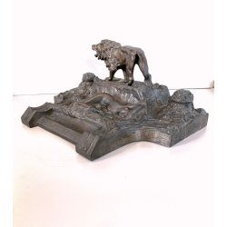 CALAMAIO BRONZO SCULTURA FIGURA ALLEGORICA FEMMINILE LEONE INIZIO XX sec 31cm/L