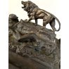 CALAMAIO BRONZO SCULTURA FIGURA ALLEGORICA FEMMINILE LEONE INIZIO XX sec 31cm/L