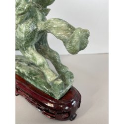 ANTICA SCULTURA ASIATICA CAVALLO IN PIETRA GIADA VERDE PEGASO ALI BASE HORSE