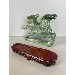 ANTICA SCULTURA ASIATICA CAVALLO IN PIETRA GIADA VERDE PEGASO ALI BASE HORSE
