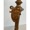 ANTICA COPPIA CANDELIERI PORTA CANDELA BRONZO DORATO ONICE 17h EPOCA '800 PUTTI