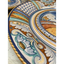 COPPIA PIATTO POMPA MAIOLICA Deruta RITRATTI RINASCIMENTALI CAVETTO MOSSO ø 43cm