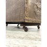 ANTICO BAULE PORTA-LEGNA ROTELLE LEGNO RAME SBALZATO DECORO VELIERI XIX sec UK