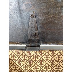 ANTICO BAULE PORTA-LEGNA ROTELLE LEGNO RAME SBALZATO DECORO VELIERI XIX sec UK