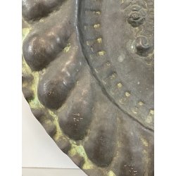 ANTICO PIATTO ELEMOSINIERE MASCHERONE RAME EPOCA '800 A SBALZO RILIEVO FACCIA