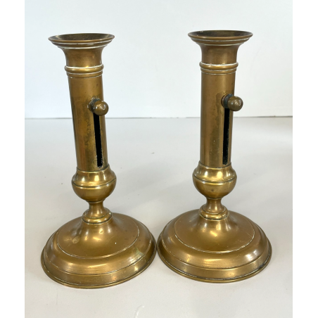 ANTICA PICCOLA COPPIA CANDELIERI PORTA CANDELA OTTONE 18h 1900 EIETTORE CERA