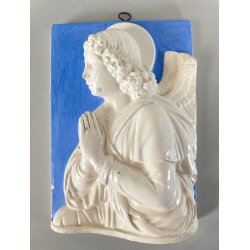 SCULTURA Zaccagnini BASSORILIEVO ANGELO PREGHIERA CERAMICA SMALTO BIANCO AZZURRO