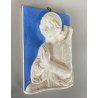 SCULTURA Zaccagnini BASSORILIEVO ANGELO PREGHIERA CERAMICA SMALTO BIANCO AZZURRO