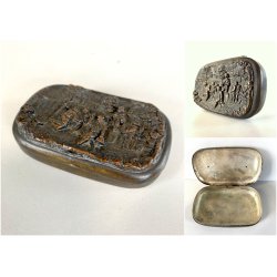 ANTICA SCATOLA TASCA METALLO ARGENTATO DECORO SBALZO PORTAGIOIE PORTATABACCO XIX