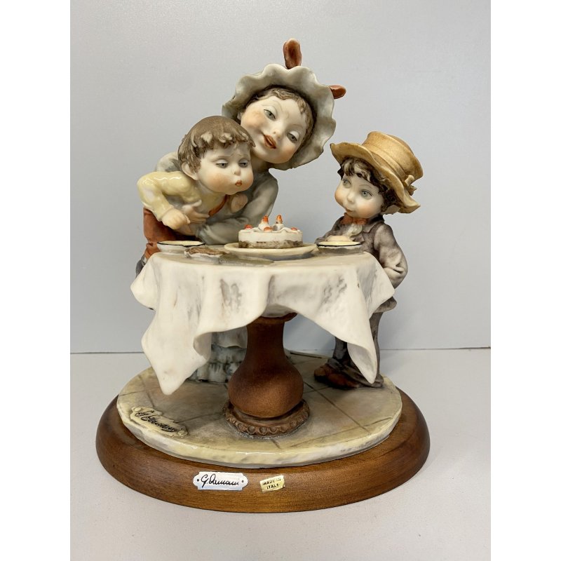 STATUINA G. Armani "Sons Birthday" FLORENCE 1982 VINTAGE ART SCULPTURE 21 cm/h