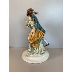 SCULTURA PORCELLANA CAPODIMONTE SCENA GALANTE SETTECENTESCA Tosca 31,5 cm/h