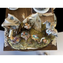 GRUPPO SCULTOREO PORCELLANA CAPODIMONTE Tosca "Accampamento Gitano" H33cm