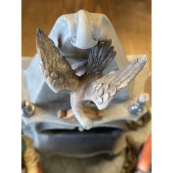 GRUPPO SCULTOREO PORCELLANA CAPODIMONTE Tosca "Dolci Ricordi" H26 cm