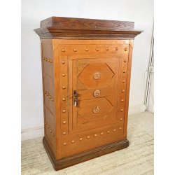 ANTICA CASSAFORTE FORZIERE BUGNATA FERRO BATTUTO BORCHIATO 1800 LEGNO SECRETAIRE