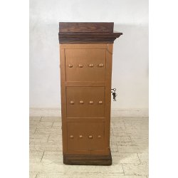 ANTICA CASSAFORTE FORZIERE BUGNATA FERRO BATTUTO BORCHIATO 1800 LEGNO SECRETAIRE