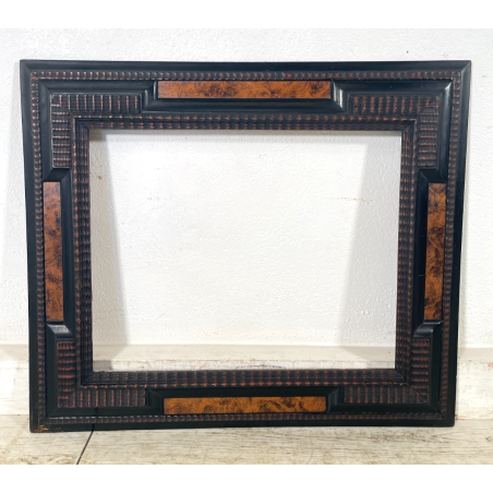 ANTICA CORNICE GUILLOCHE EPOCA 800 LEGNO SCOLPITO EBANIZZATO RADICA NOCE 72X62CM