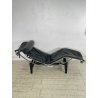 POLTRONA VINTAGE PELLE NERA STILE LE CORBUSIER PER CASSINA anni 70 CHAISE LONGUE