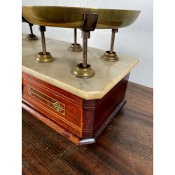 ANTICA BILANCIA BANCO SABAUDA ROBERVAL DUE PIATTI PORTATA 2 KG LEGNO MARMO '800