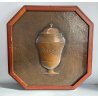 QUADRO RAME farmacia BASSORILIEVO EPOCA 1900 ICONA albarello PIANTA CASSIA VASO